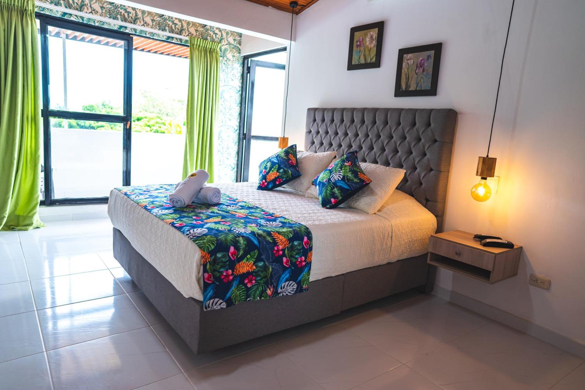 Villeta Resort Hotel Luaran gambar