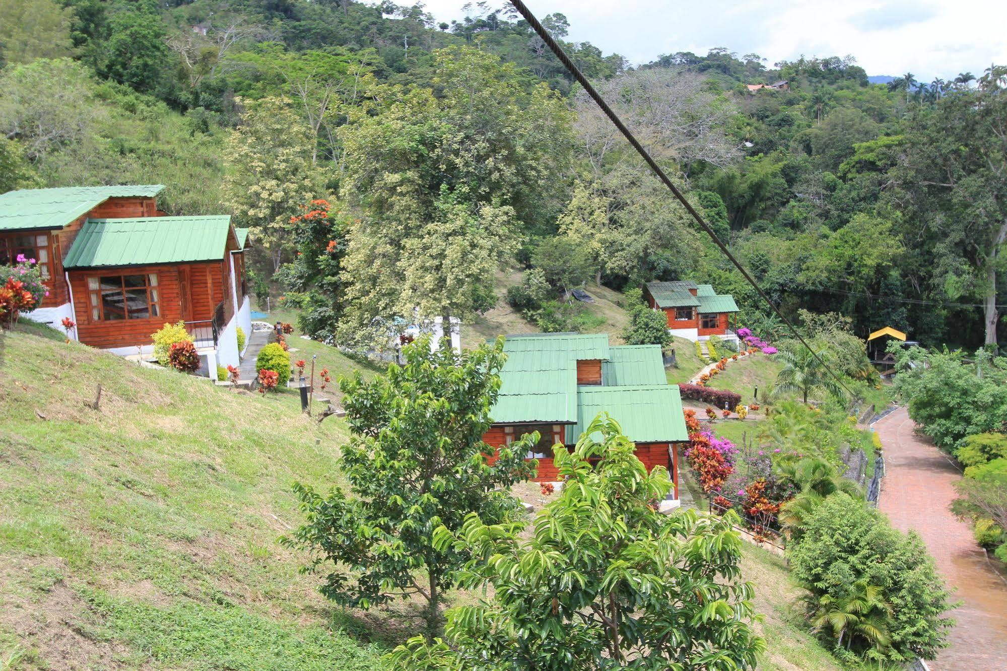 Villeta Resort Hotel Luaran gambar
