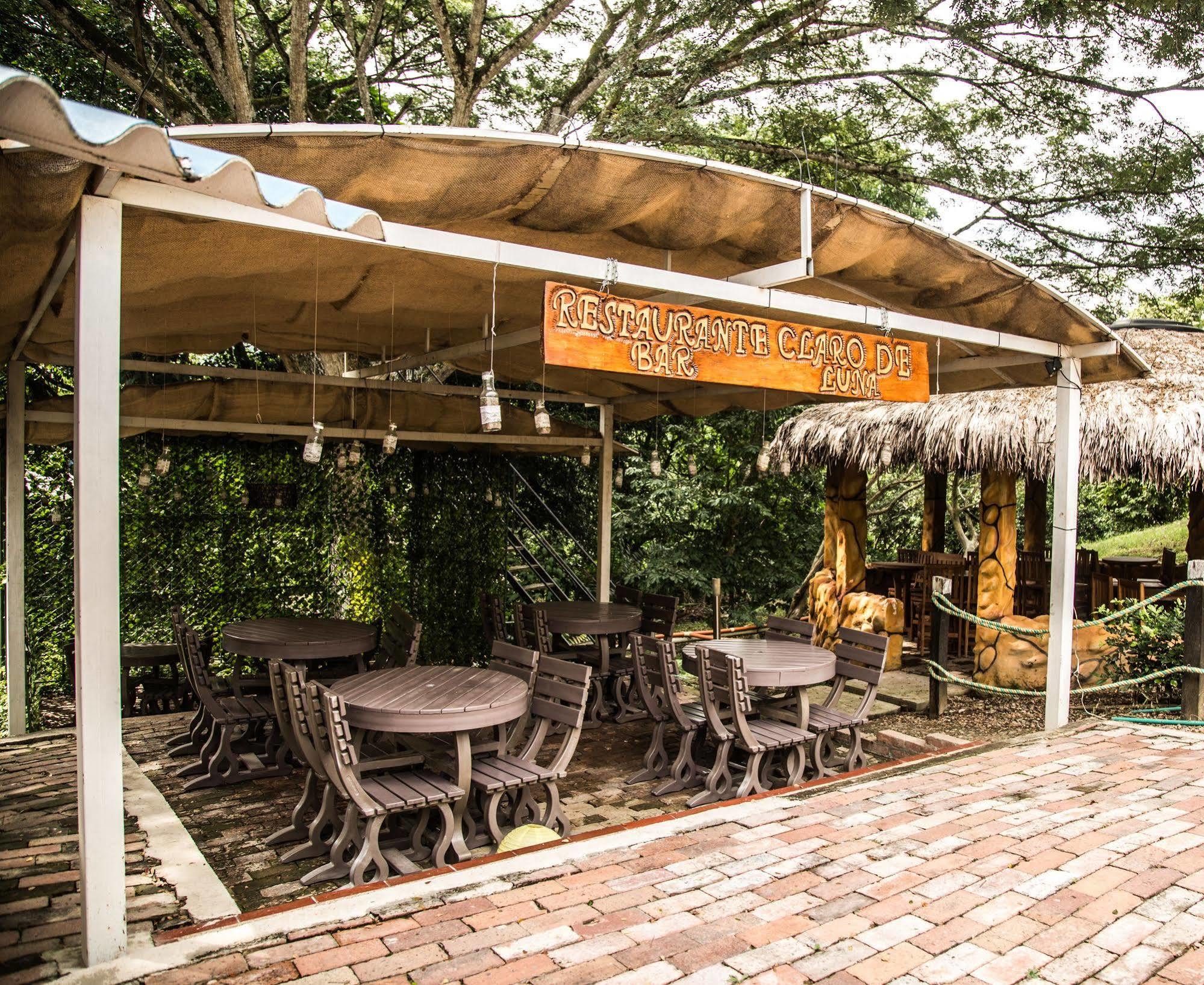 Villeta Resort Hotel Luaran gambar